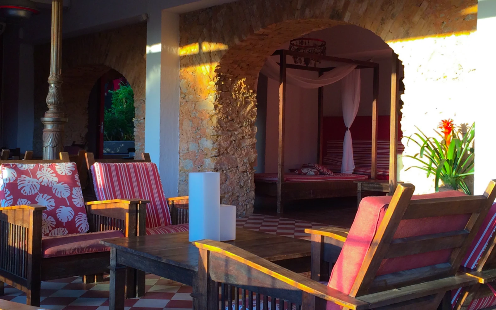 Panoramic Balcony - Sunset in Santa Teresa at Bar dos Descasados